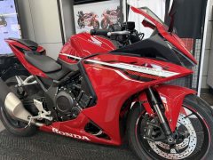 Honda CBR500R Four - ფოტო 9