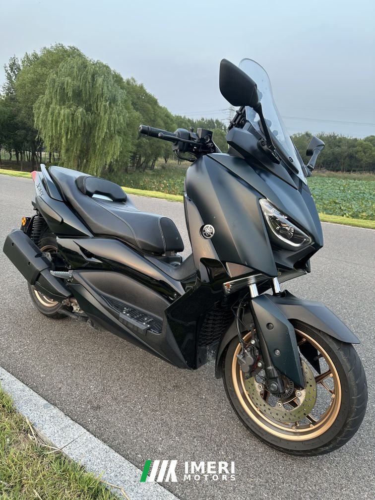 2022 Yamaha XMAX 300 cc