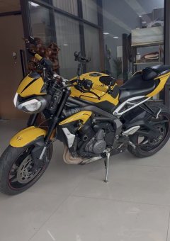 Triumph Street Triple 765 - ფოტო 2