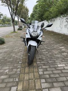 Haojue Suzuki GSX250R - ფოტო 1