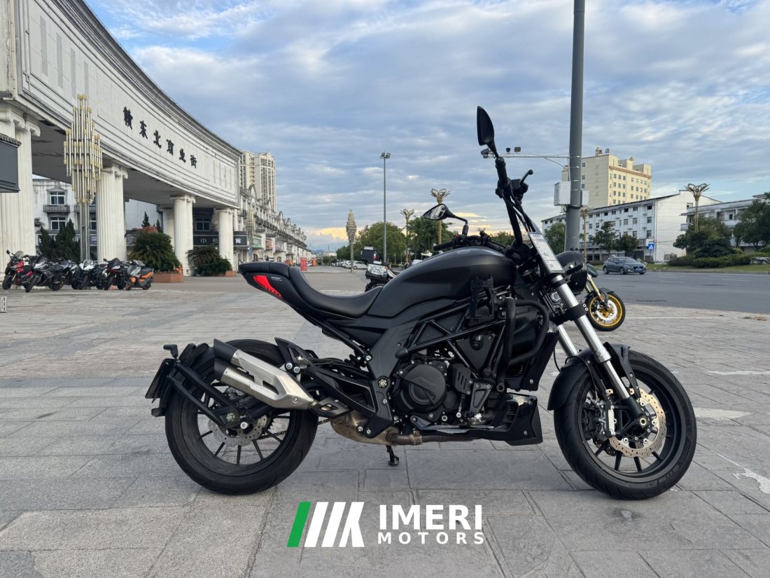 Benelli 502C 500 cc - მოტოციკლი ჩინეთიდან