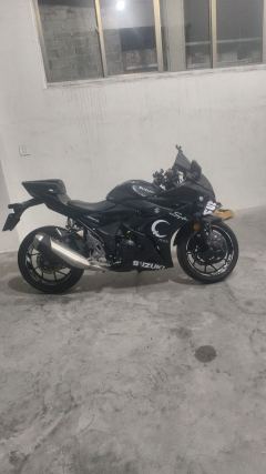 Haojue Suzuki GSX250R - ფოტო 7
