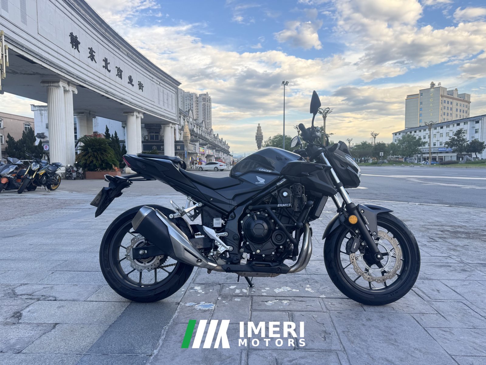 2023 Honda CB400F