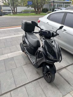 QJMOTOR Hong 125 - ფოტო 4