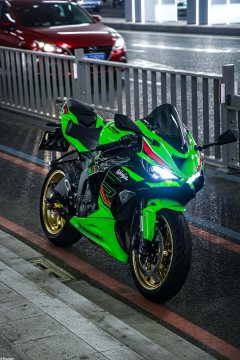Kawasaki Ninja ZX-6R 650 cc - ფოტო 1