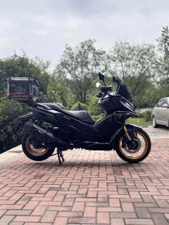 Voge SR450X 400 cc - ფოტო 5
