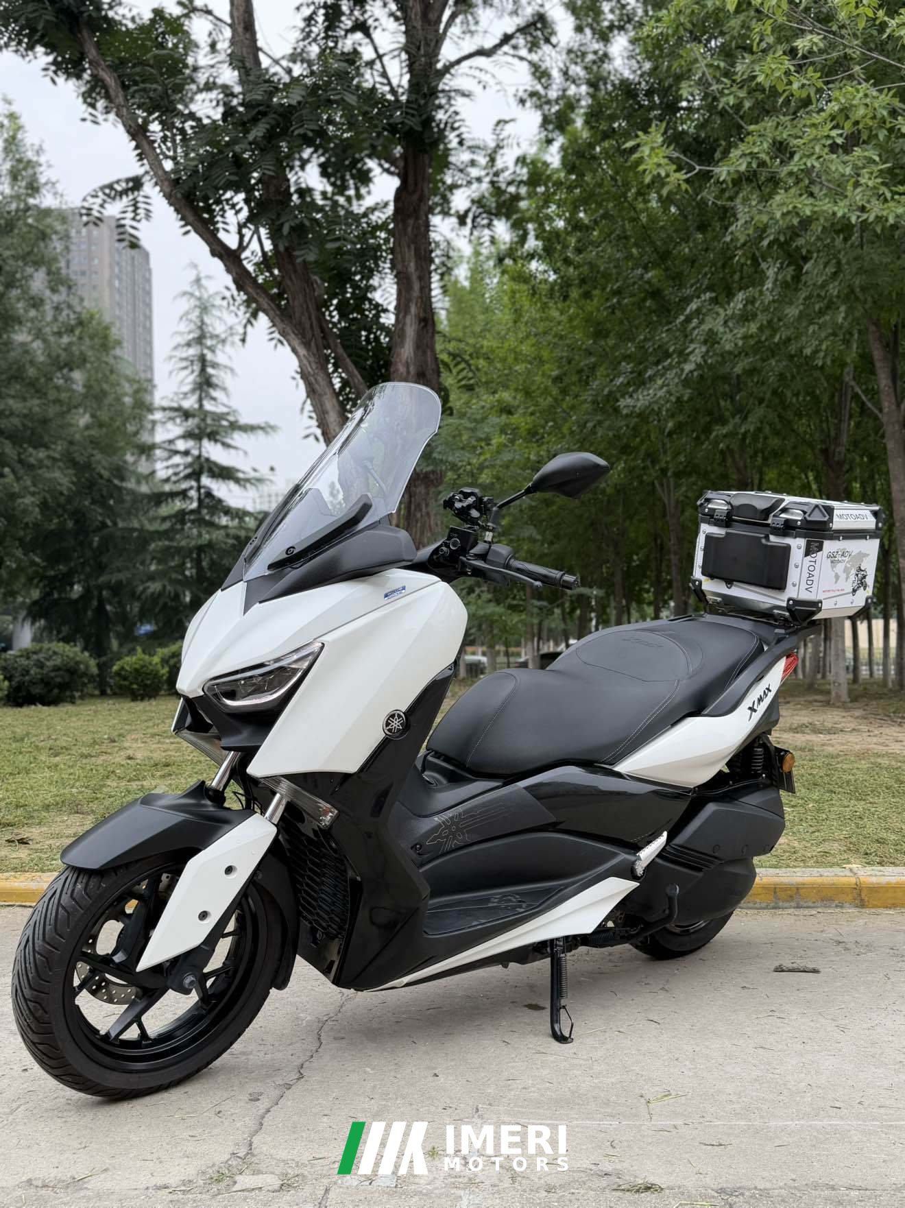 2022 Yamaha XMAX 300 cc