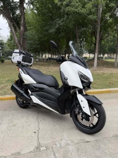 Yamaha XMAX 300 cc - ფოტო 4