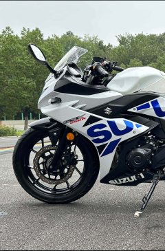 Haojue Suzuki GSX250R - ფოტო 6