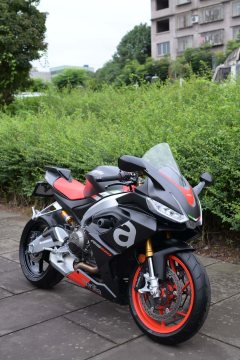Aprilia RS 660 - ფოტო 1