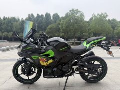 Kawasaki Ninja 400 - ფოტო 1