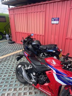 Honda CBR400R - ფოტო 2