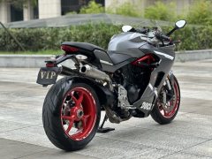 Ducati SuperSport 950 cc - ფოტო 3