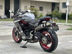 Ducati SuperSport 950 cc - ფოტო 9
