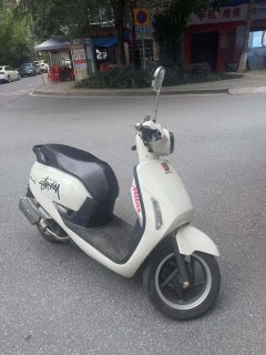 Sundiro Honda NS125LA - ფოტო 1