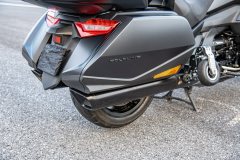 Honda Gold Wing GL1800 - photo 12