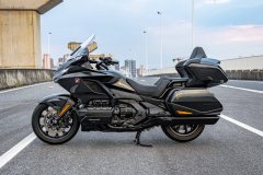 Honda Gold Wing GL1800 - ფოტო 2