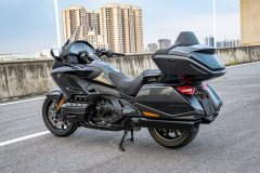 Honda Gold Wing GL1800 - ფოტო 3