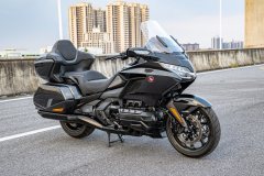 Honda Gold Wing GL1800 - ფოტო 4