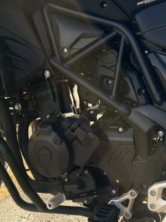 Benelli TRK552 550 cc - photo 7