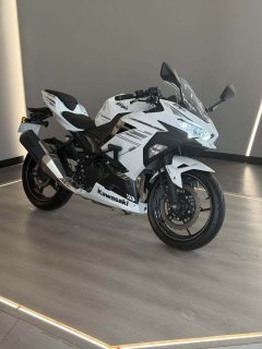 Kawasaki Ninja 400 - photo 9