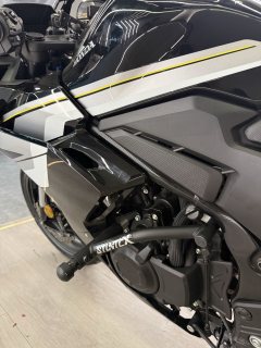 Honda CBR400R - ფოტო 9