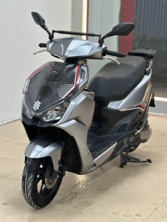 QJMOTOR 150RS - ფოტო 3