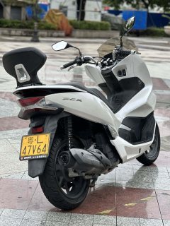 Honda PCX 150 Hybrid - фото 7