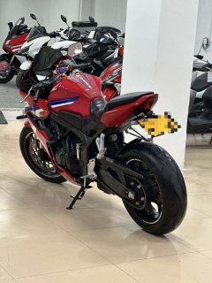 Honda CBR650R - фото 7