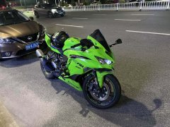 Kawasaki ZX-4R 400 cc - photo 11
