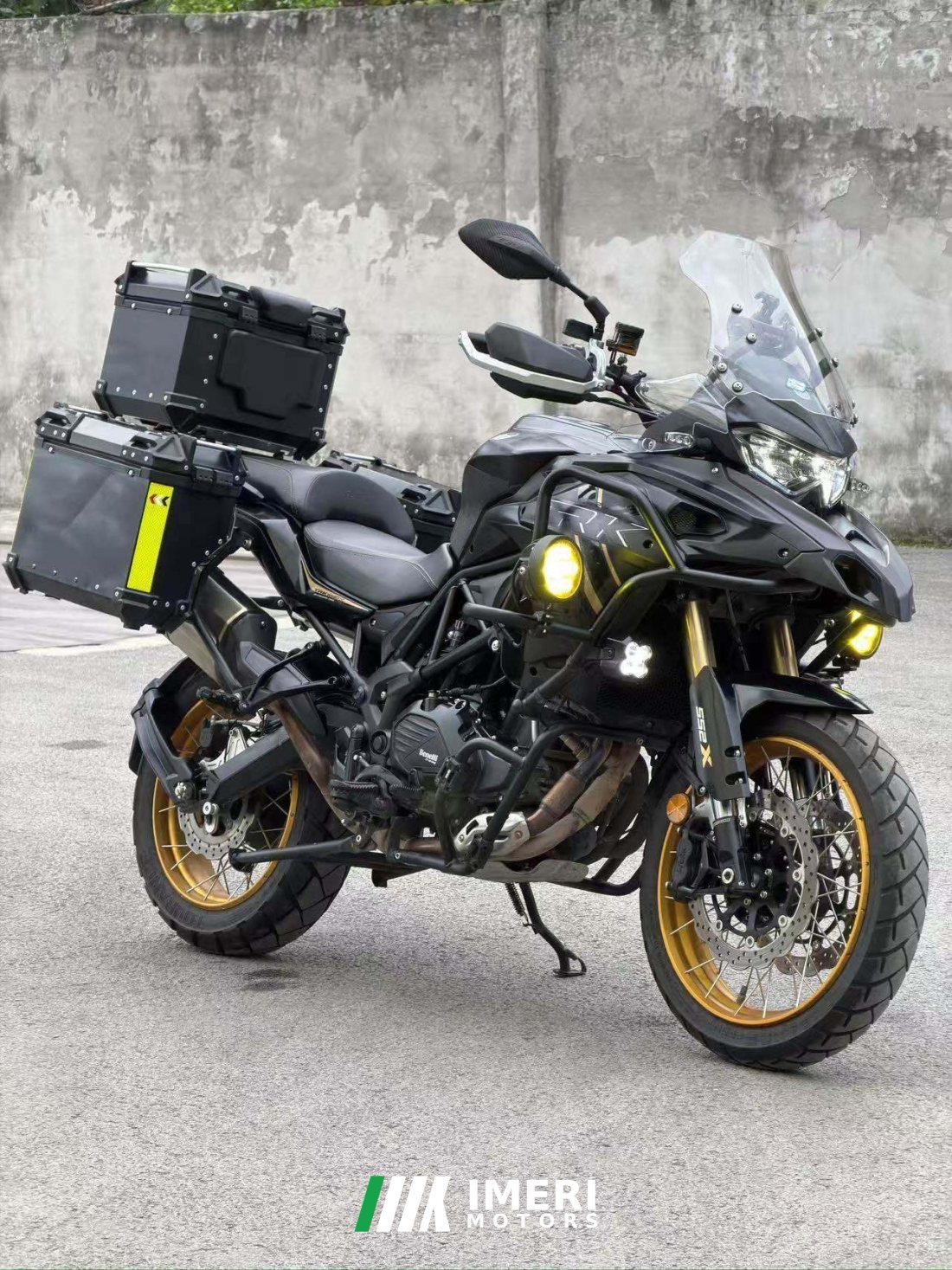 Benelli TRK552 550 cc - მოტოციკლი ჩინეთიდან