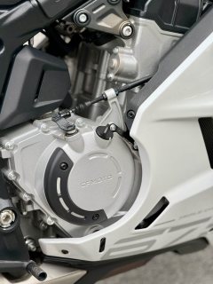 CFMOTO 675SR-R - ფოტო 9
