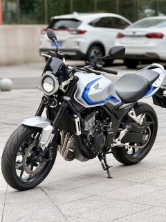 Honda CB500 Super Four - ფოტო 5