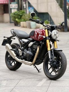 Triumph Speed 400 - фото 1