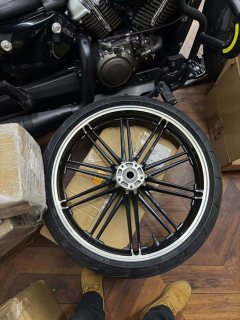 Harley-Davidson Breakout 1860 cc - ფოტო 2
