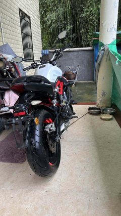 Benelli TNT 300 / BN 302S - ფოტო 7