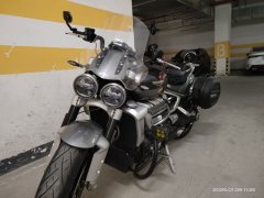 Triumph Rocket 3 2500 cc - ფოტო 2