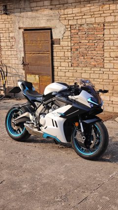 CFMOTO 675SR-R - photo 1
