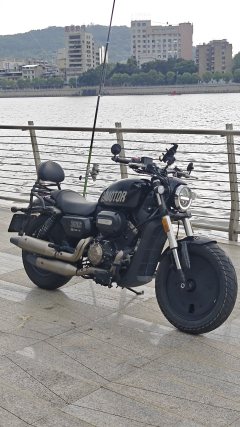 QJMOTOR Flash 300 - ფოტო 1