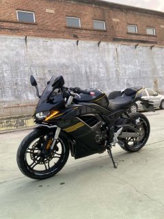 Voge 250RR - ფოტო 1