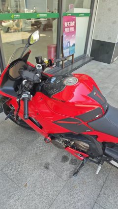QJMOTOR Sai 600 - ფოტო 1