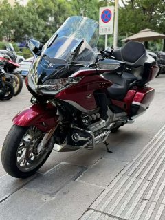 Honda Gold Wing GL1800 - ფოტო 5