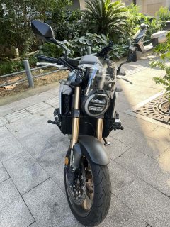 Honda CBR650R - ფოტო 2