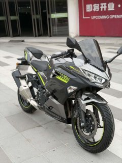 Kawasaki Ninja 400 - ფოტო 3