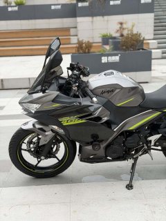 Kawasaki Ninja 400 - ფოტო 5