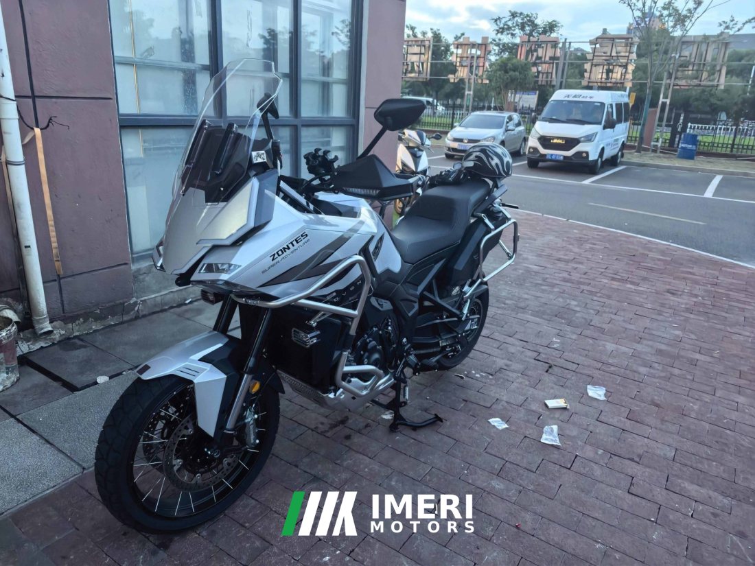 Zontes 703F 700 cc - motorcycle from China