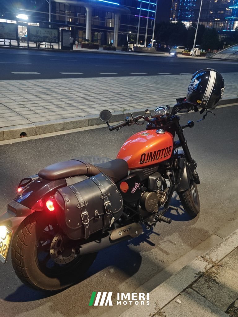 QJMOTOR 250 - мотоцикл из Китая