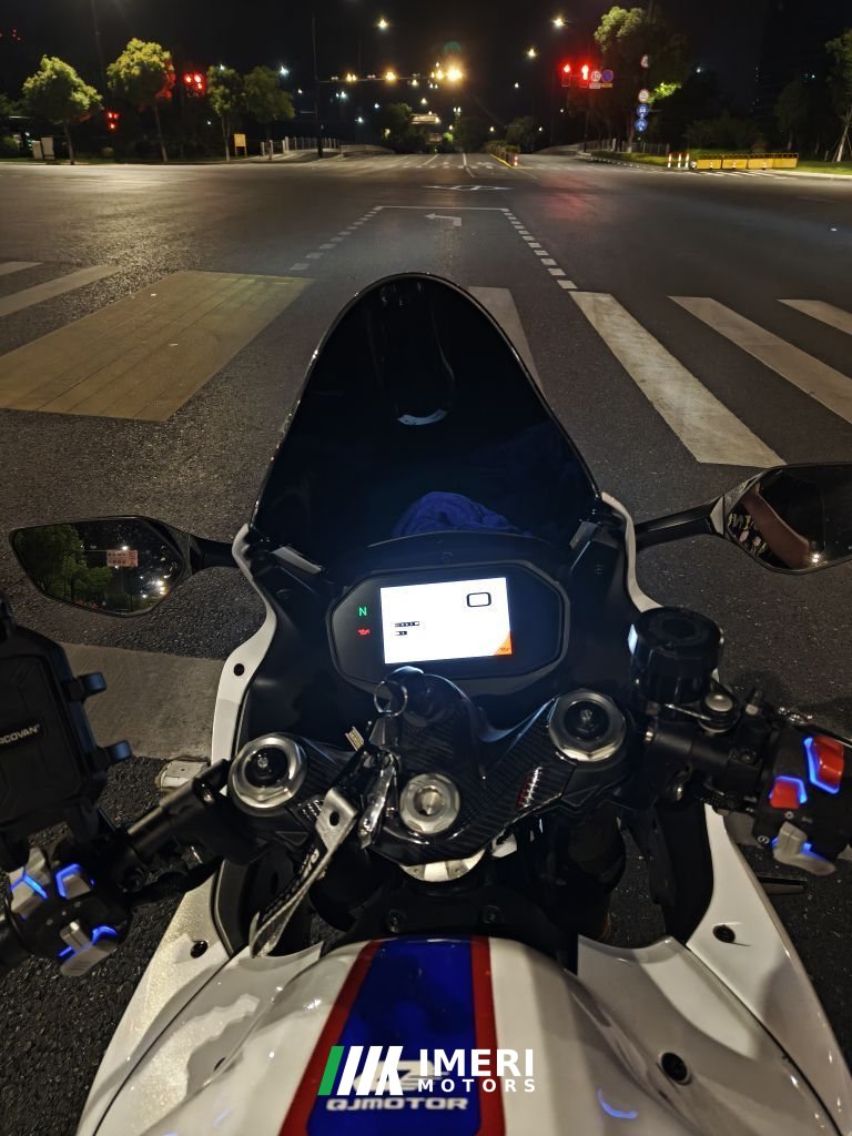 QJMOTOR Sai 600 - მოტოციკლი ჩინეთიდან