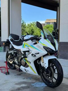QJMOTOR SRK 250 - ფოტო 1