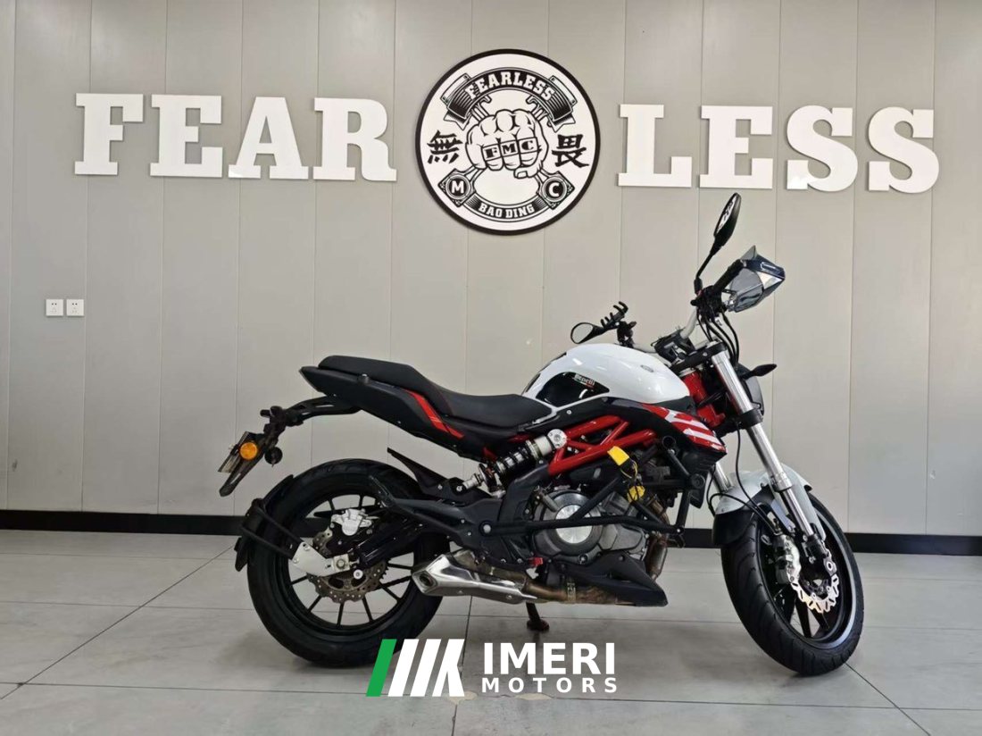 Benelli TNT 300 / BN 302S - მოტოციკლი ჩინეთიდან
